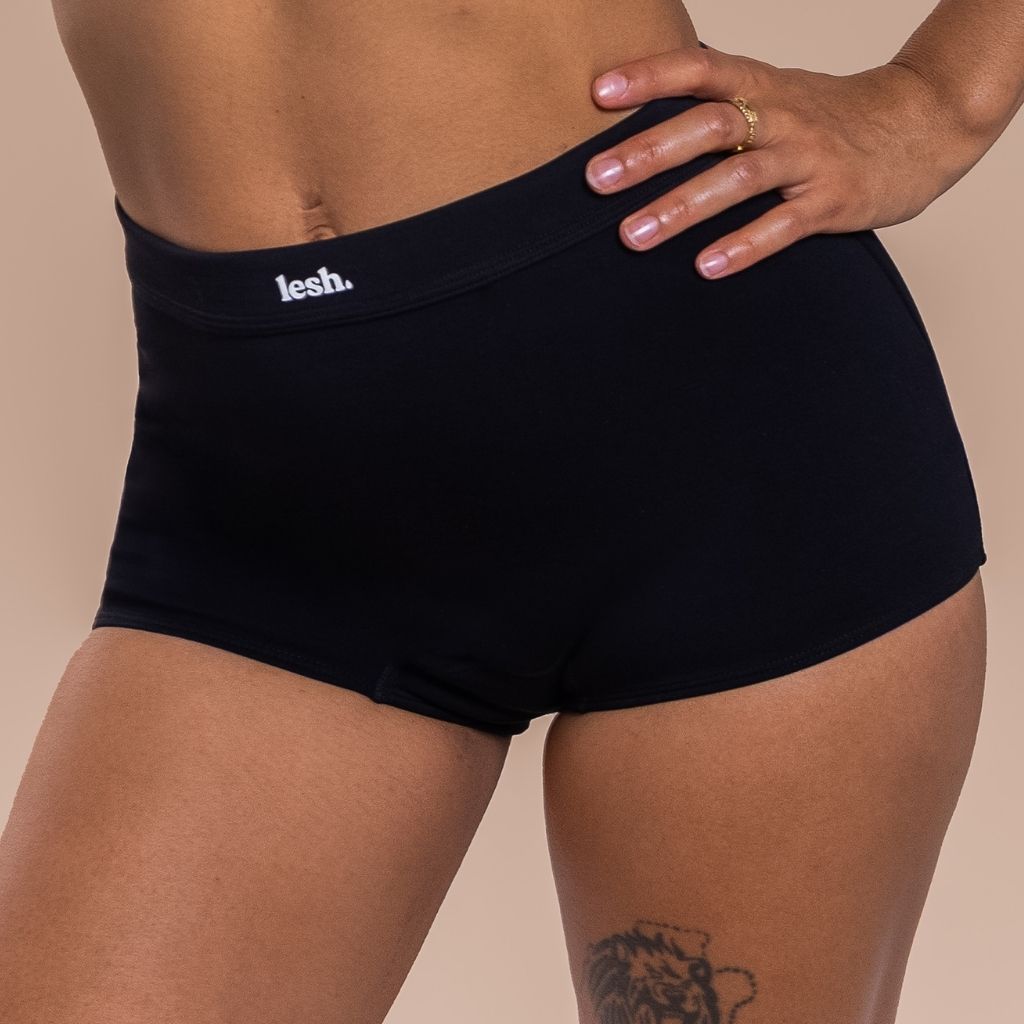 POSTPARTUM BOYSHORTS
