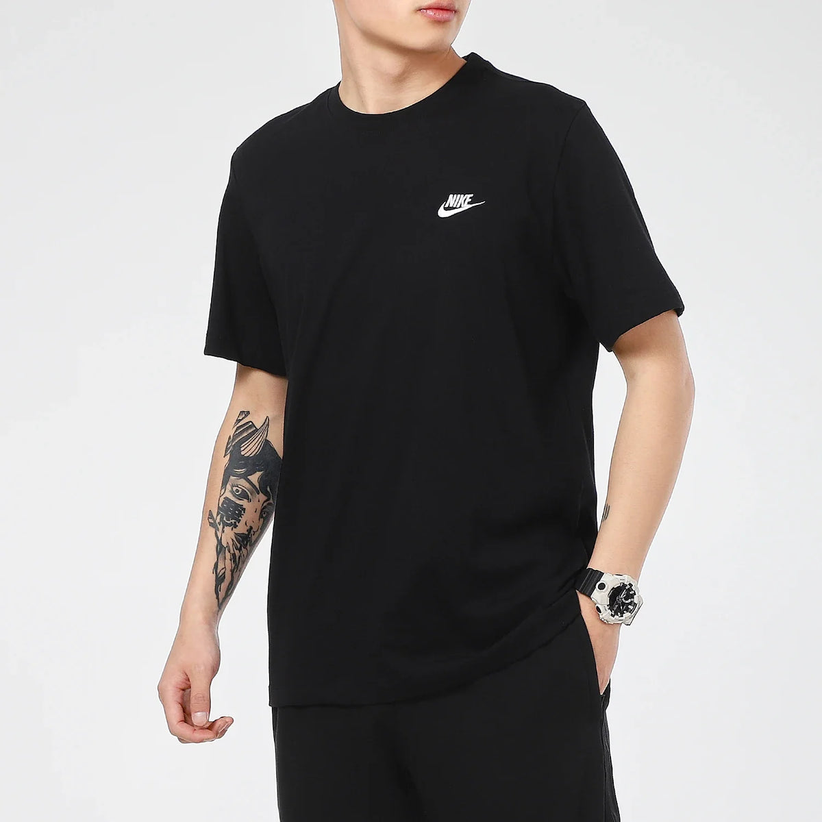 Nike Men’s Breathable Cotton T-Shirt